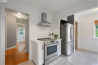 6615 N Curtis Ave, Portland, OR 97217 - Photo 16
