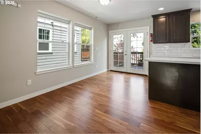7578 SE Division St, Portland, OR 97206 - Photo 4