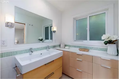 175 NW 95th Ave, Portland, OR 97229 - Photo 18