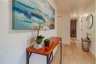 2081 Devos St, Eugene, OR 97402 - Photo 10