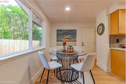 2081 Devos St, Eugene, OR 97402 - Photo 16