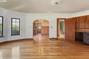 7202 S Corbett Ave, Portland, OR 97219 - Photo 6