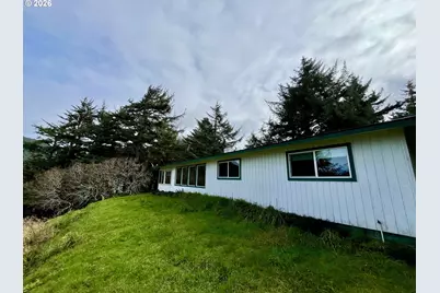 28693 Nautical Way, Gold Beach, OR 97444 - Photo 8