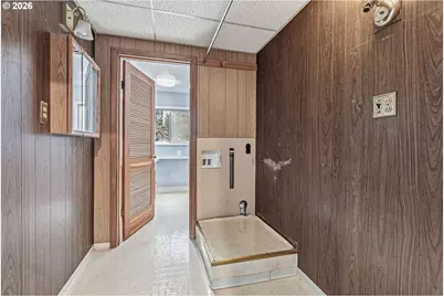 406 N 19th Ave, Kelso, WA 98626 - Photo 12