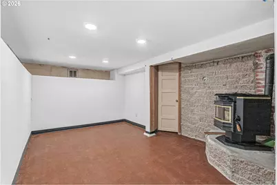 406 N 19th Ave, Kelso, WA 98626 - Photo 24