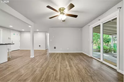 550 E 7th St, La Center, WA 98629 - Photo 10