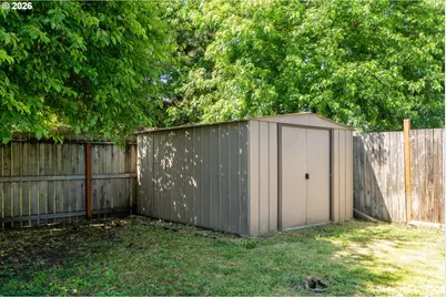 1537 NW Rachel Ave, Roseburg, OR 97471 - Photo 40