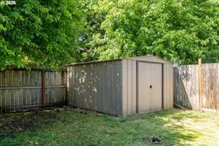 1537 NW Rachel Ave, Roseburg, OR 97471 - Photo 40