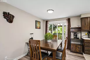1537 NW Rachel Ave, Roseburg, OR 97471 - Photo 18