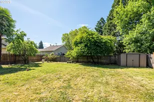 1537 NW Rachel Ave, Roseburg, OR 97471 - Photo 38