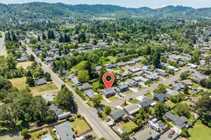 1537 NW Rachel Ave, Roseburg, OR 97471 - Photo 46
