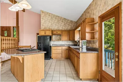 15780 SW Davis Rd, Beaverton, OR 97007 - Photo 12