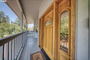 107 3rd Ave, Mosier, OR 97040 - Photo 4