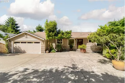 1005 S Shore Blvd, Lake Oswego, OR 97034 - Photo 1