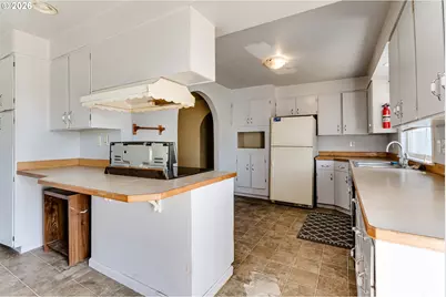 2996 River Rd, Eugene, OR 97404 - Photo 4
