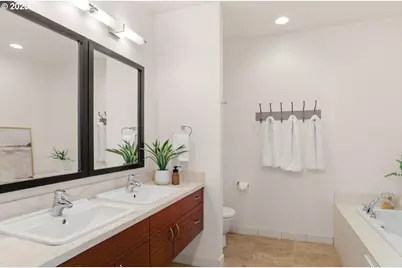 1622 NW Riverscape St, Portland, OR 97209 - Photo 20