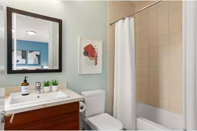 1622 NW Riverscape St, Portland, OR 97209 - Photo 26