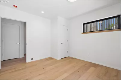 4625 N Campbell Ave, Portland, OR 97217 - Photo 8