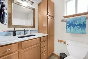 861 K Ave, Seaside, OR 97138 - Photo 18