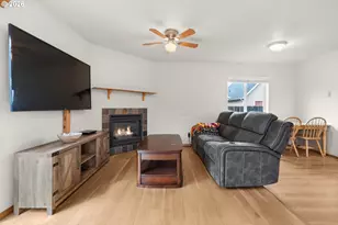 861 K Ave, Seaside, OR 97138 - Photo 4