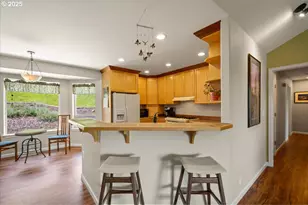 419 NE 404th Ct, Washougal, WA 98671 - Photo 8