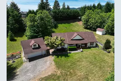 419 NE 404th Ct, Washougal, WA 98671 - Photo 2