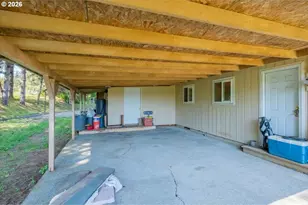 27800 Liberty Rd, Sweet Home, OR 97386 - Photo 26