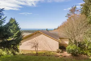 37005 Sutton Way, Cloverdale, OR 97112 - Photo 20