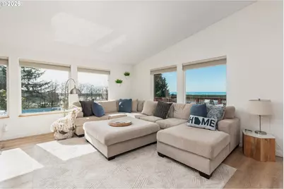 37005 Sutton Way, Cloverdale, OR 97112 - Photo 4