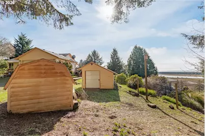 37005 Sutton Way, Cloverdale, OR 97112 - Photo 28