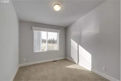 25110 SW Red Prairie Rd, Sheridan, OR 97378 - Photo 16