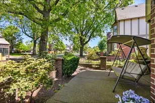 12026 SW Surrey St, Wilsonville, OR 97070 - Photo 2