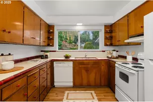 5381-5383 SW Humphrey Blvd, Portland, OR 97221 - Photo 14