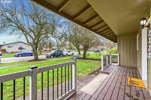 2323 48th Ave, Longview, WA 98632 - Photo 2