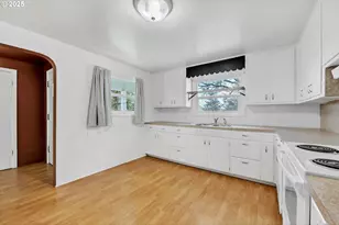 26900 Crow Rd, Eugene, OR 97402 - Photo 26