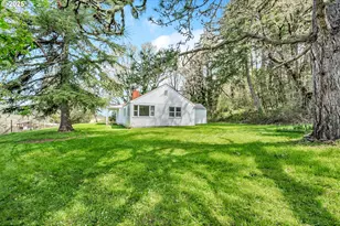 26900 Crow Rd, Eugene, OR 97402 - Photo 8