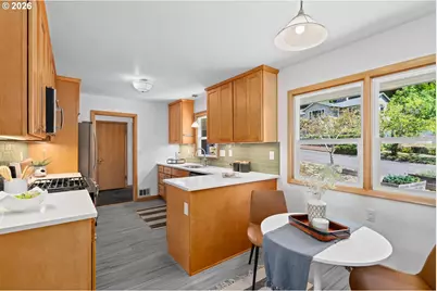 6135 SW 41st Ave, Portland, OR 97221 - Photo 16