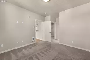 17126 SW Snowdale St, Beaverton, OR 97007 - Photo 14