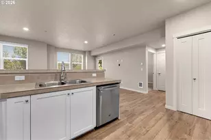 17126 SW Snowdale St, Beaverton, OR 97007 - Photo 8