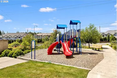 17126 SW Snowdale St #303, Beaverton, OR 97007 - Photo 34