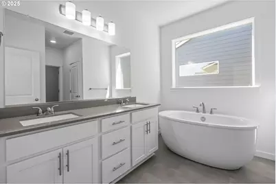 714 Tigerlily St, Silverton, OR 97381 - Photo 30