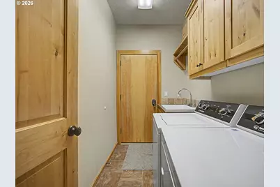 24620 E Bright Ave, Welches, OR 97067 - Photo 22