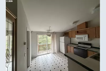 61528 Edwards Mill Rd, Coos Bay, OR 97420 - Photo 4