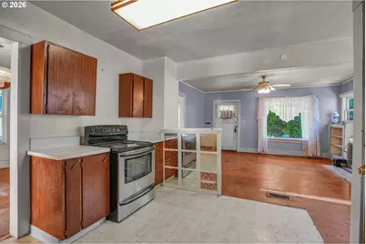 3915 N Montana Ave, Portland, OR 97227 - Photo 22