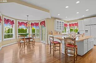 2328 Oakhurst Ln, Lake Oswego, OR 97034 - Photo 18