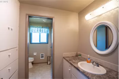 87554 Miller Rd, Veneta, OR 97487 - Photo 24