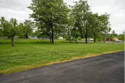 87554 Miller Rd, Veneta, OR 97487 - Photo 32