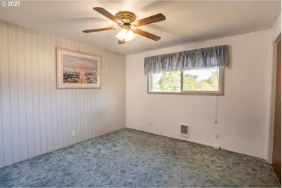 87554 Miller Rd, Veneta, OR 97487 - Photo 22
