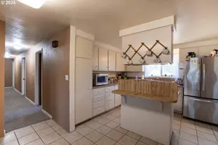 87554 Miller Rd, Veneta, OR 97487 - Photo 12