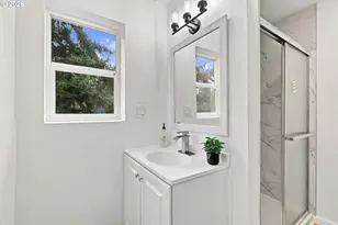 5390 NE Skidmore St, Portland, OR 97218 - Photo 24